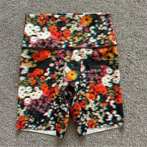 aerie Offline Goals 3D 7" Inseam Bike Shorts‎ Size Medium